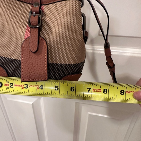 *BNWOT* Small Canvas Crossbody tote with genuine leather trim - Picture 7 of 8